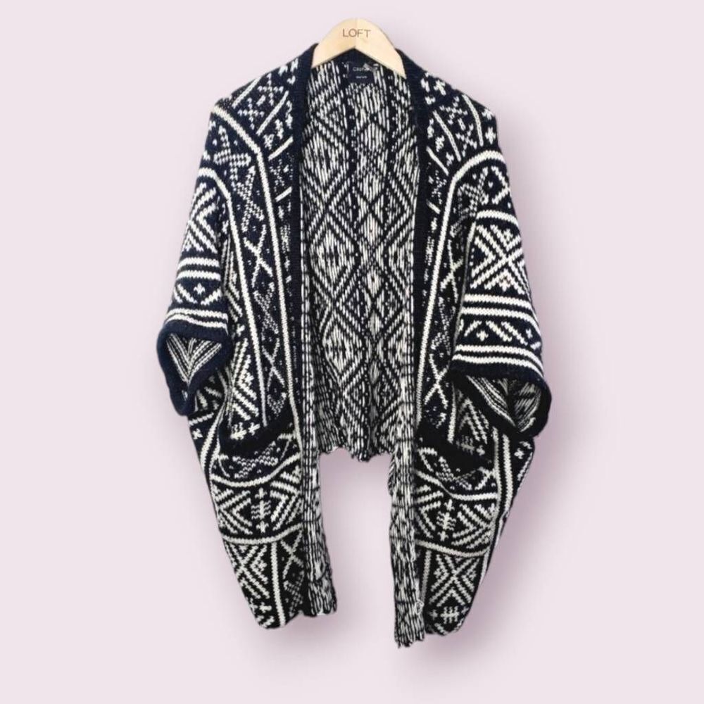patterned sweater poncho open cardigan medium